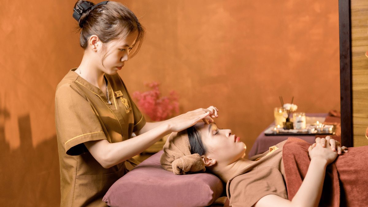 Giảm căng thẳng, cải thiện sức khỏe, tinh thần bằng các dịch vụ massage chuyên sâu.
